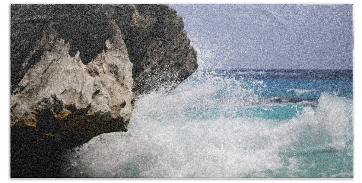 Bermuda Beach Sheet featuring the photograph White Water Paradise by Luke Moore