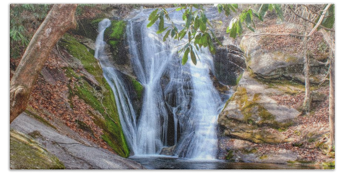 Widows Creek Falls Beach Towel featuring the photograph Widows Creek Falls by Chris Berrier