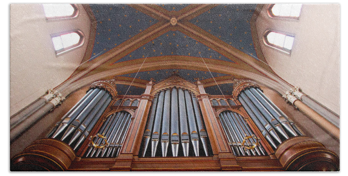 Wiesbaden Beach Sheet featuring the photograph Wiesbaden Marktkirche organ by Jenny Setchell