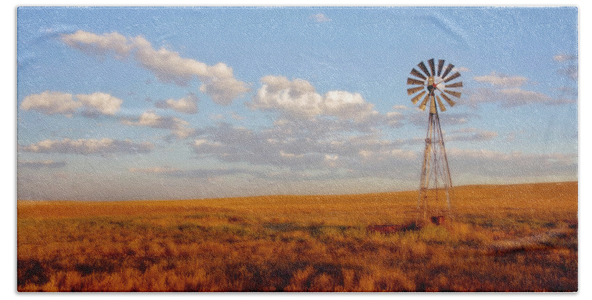 Wyoming Beach Towel featuring the photograph Windmill at Sunset by Amanda Smith