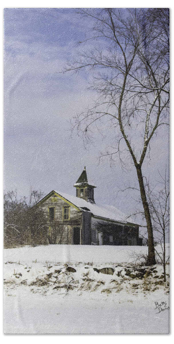 Snow Beach Towel featuring the photograph Yellow Trimmed Barn by Betty Denise