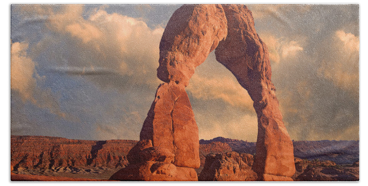 00175754 Beach Towel featuring the photograph Delicate Arch In Arches National Park #2 by Tim Fitzharris