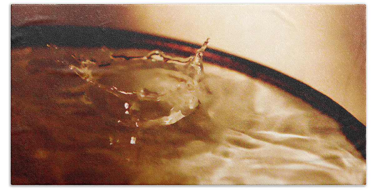 Macro Beach Sheet featuring the photograph A Drop In Crown by Lorraine Devon Wilke