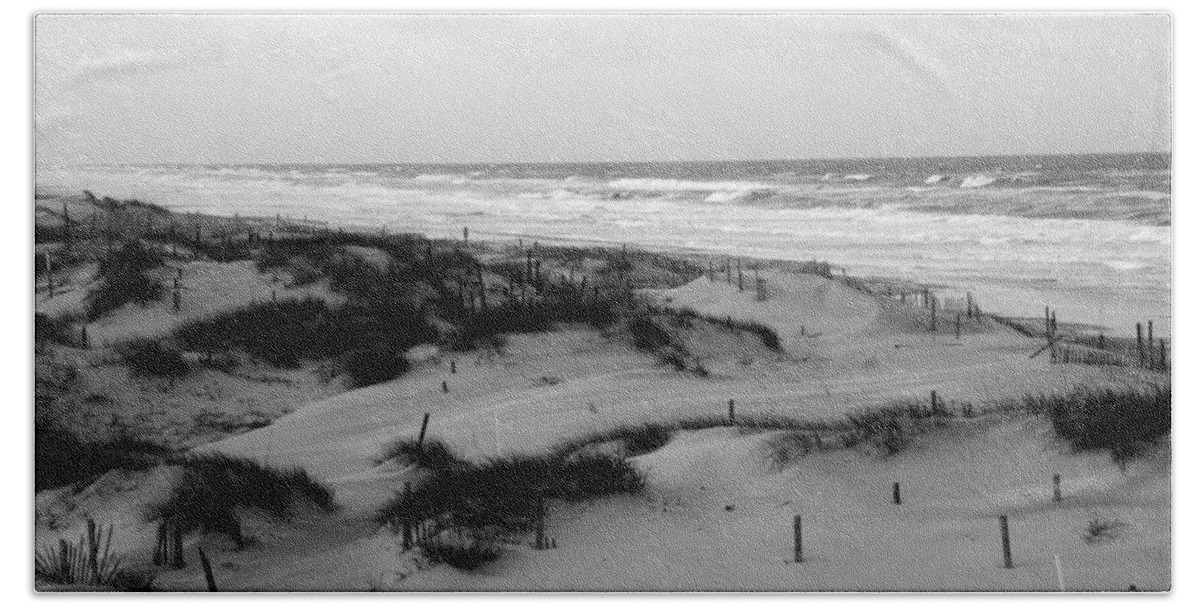 North Carolina Beach Towel featuring the photograph All Is Quiet At The Beach by Kim Galluzzo