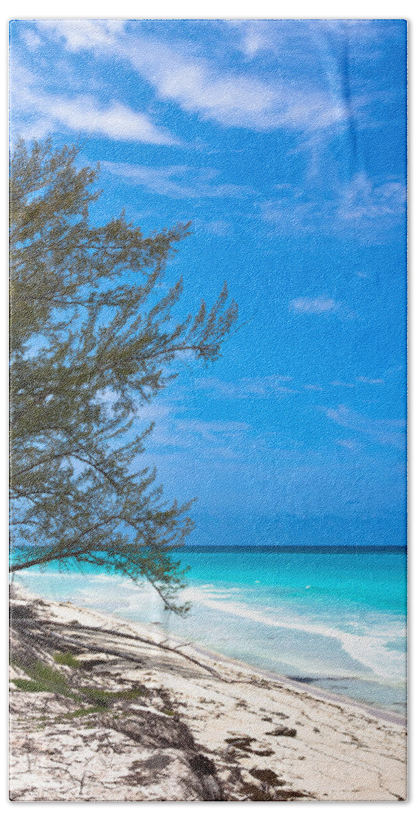 Aquamarine Beach Towel featuring the photograph Bimini Beach by Ed Gleichman