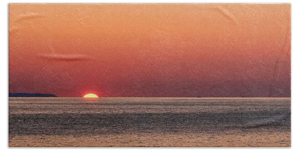 Sunrise Beach Towel featuring the photograph Block Island Sunrise by William Jobes