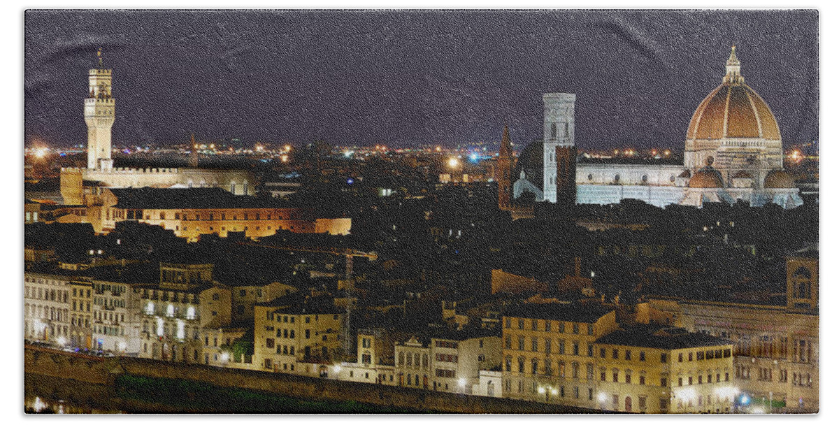 Arquitetura Beach Sheet featuring the photograph Firenze Skyline at Night - Duomo and surroundings by Carlos Alkmin
