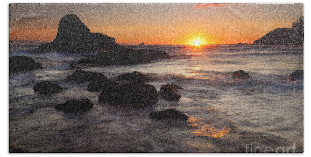 Indian Beach Beach Towel featuring the photograph Indian Beach Sundown by Michael Dawson