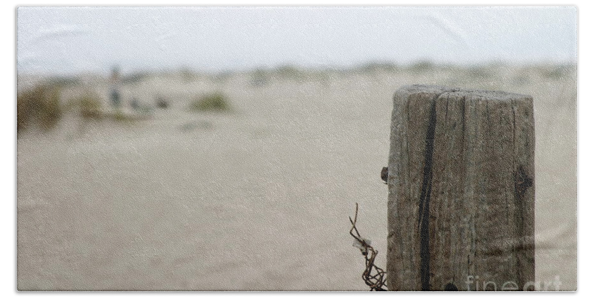 Old Beach Sheet featuring the photograph Old Fence Pole by Henrik Lehnerer