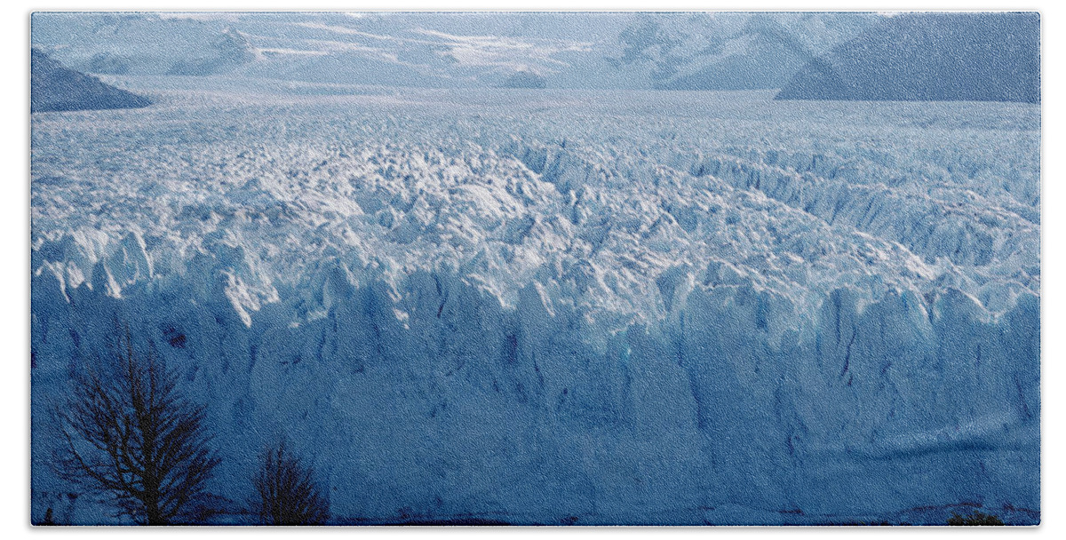 00141364 Beach Towel featuring the photograph Perito Moreno Glacier, Tourist Overlook by Tui De Roy