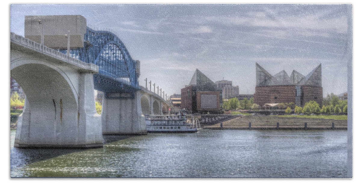Chattanooga Beach Towel featuring the photograph Riverfront by David Troxel