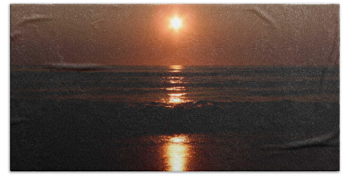 Sunrise Beach Towel featuring the photograph Star Rise by Kim Galluzzo Wozniak