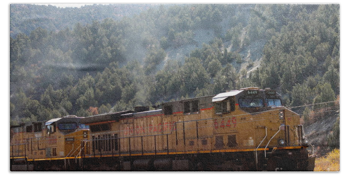 Smoke Stacks Beach Sheet featuring the photograph Train in Spanish Fork Canyon by Pamela Walrath