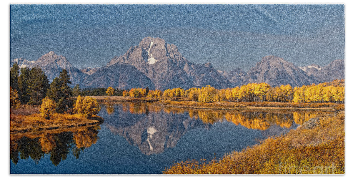 Oxbow Bend Beach Sheet featuring the photograph Fall Colors at Oxbow Bend in Grand Teton National Park by Sam Antonio