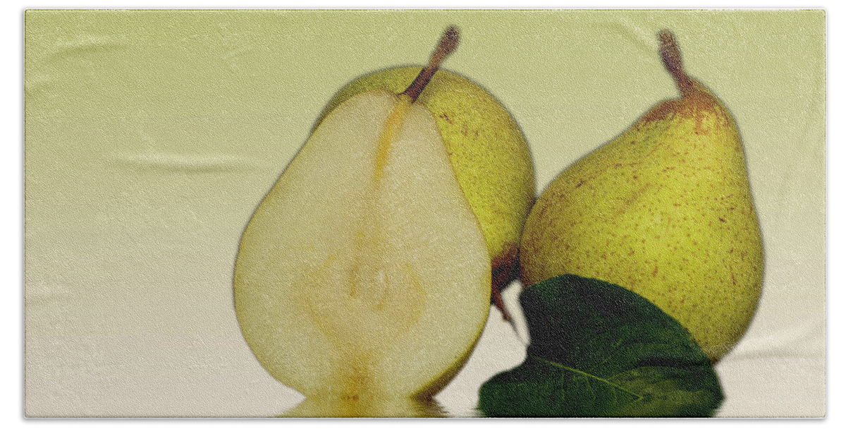 Pears Beach Towel featuring the photograph Fresh Pears Fruit #1 by David French