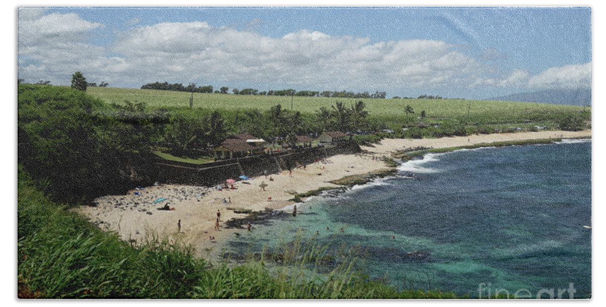 Hookipa Beach Beach Towel featuring the photograph Ho'okipa Beach View from Ho'okipa Beach Park Hana Maui #1 by Peter Dang