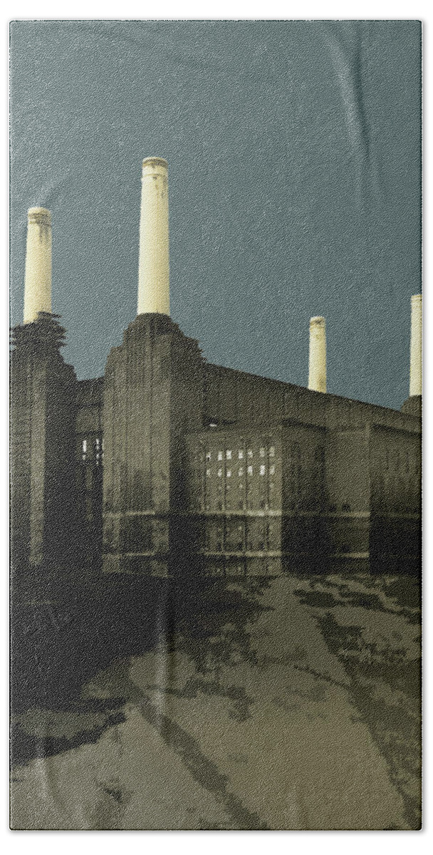 Wheel Beach Towel featuring the painting London - Battersea Power Station - Soft Blue Greys #1 by BFA Prints