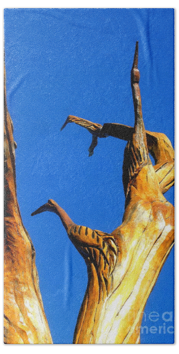 Nola Beach Sheet featuring the photograph New Orleans Bird Tree Sculpture In Louisiana #2 by Michael Hoard