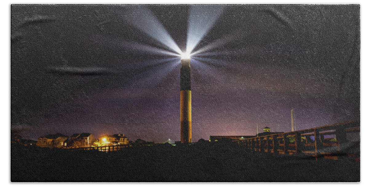 Oak Island Beach Towel featuring the photograph Oak Island Lighthouse by Nick Noble