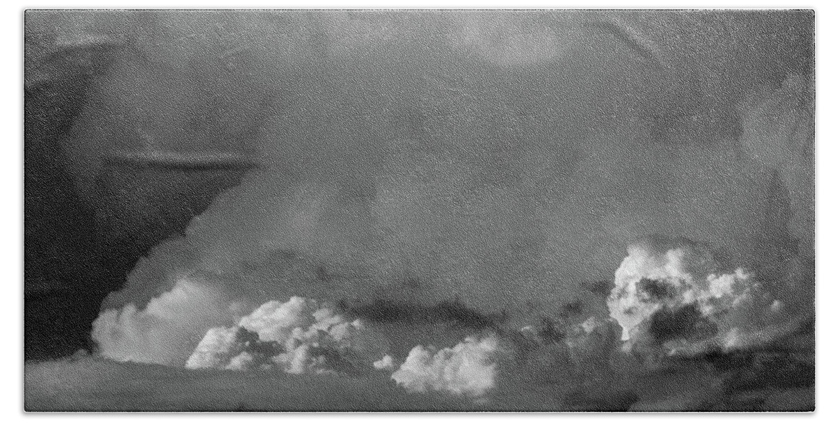 Nebraskasc Beach Towel featuring the photograph Strong Nebraska Thunderstorms 008 #1 by NebraskaSC