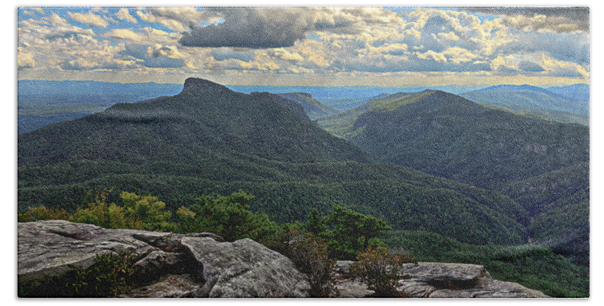 Linville Gorge Beach Sheet featuring the photograph The Gorge #1 by Kevin Senter