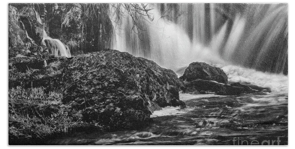 Falls Beach Sheet featuring the photograph Tumwater Falls Park#1 by Sal Ahmed