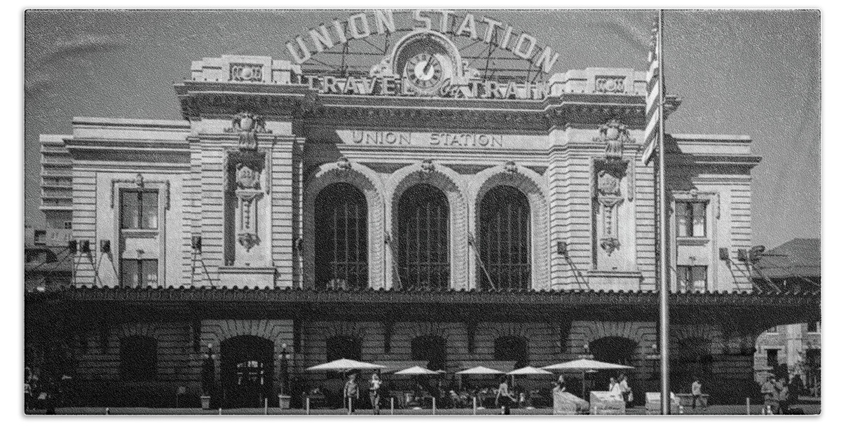 2016 Beach Sheet featuring the photograph Union Station #1 by Tim Stanley