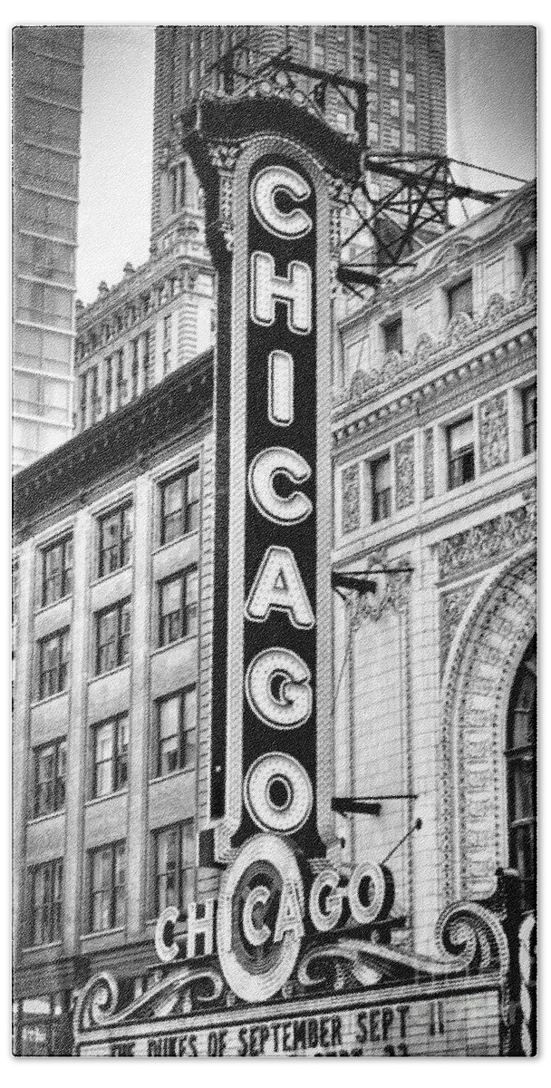 Chicago Beach Sheet featuring the photograph 1077 Chicago Theater Black and White by Steve Sturgill
