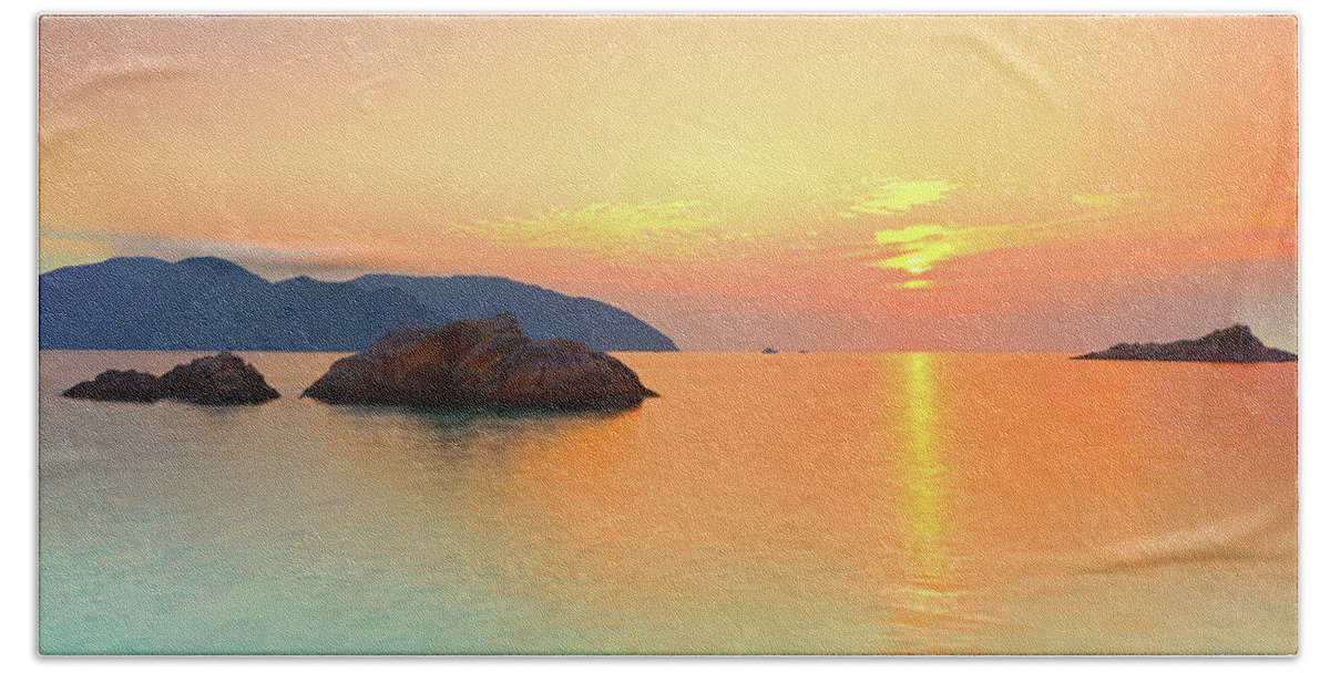 Sea Beach Towel featuring the photograph Sunrise #17 by MotHaiBaPhoto Prints