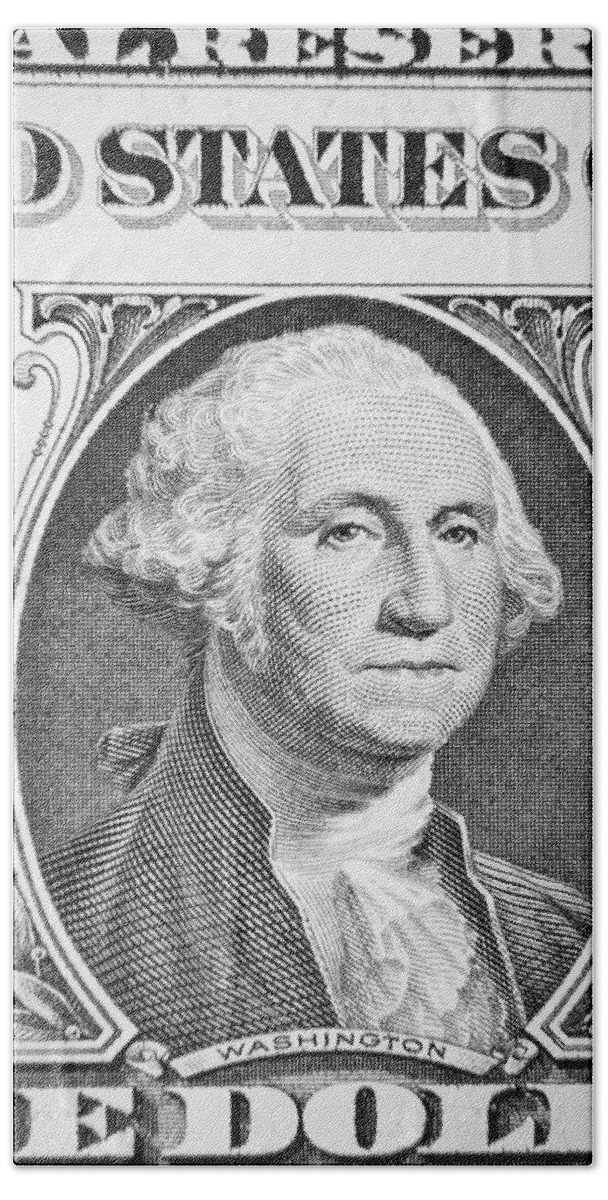 George Washington Beach Sheet featuring the photograph George Washington #2 by Les Cunliffe