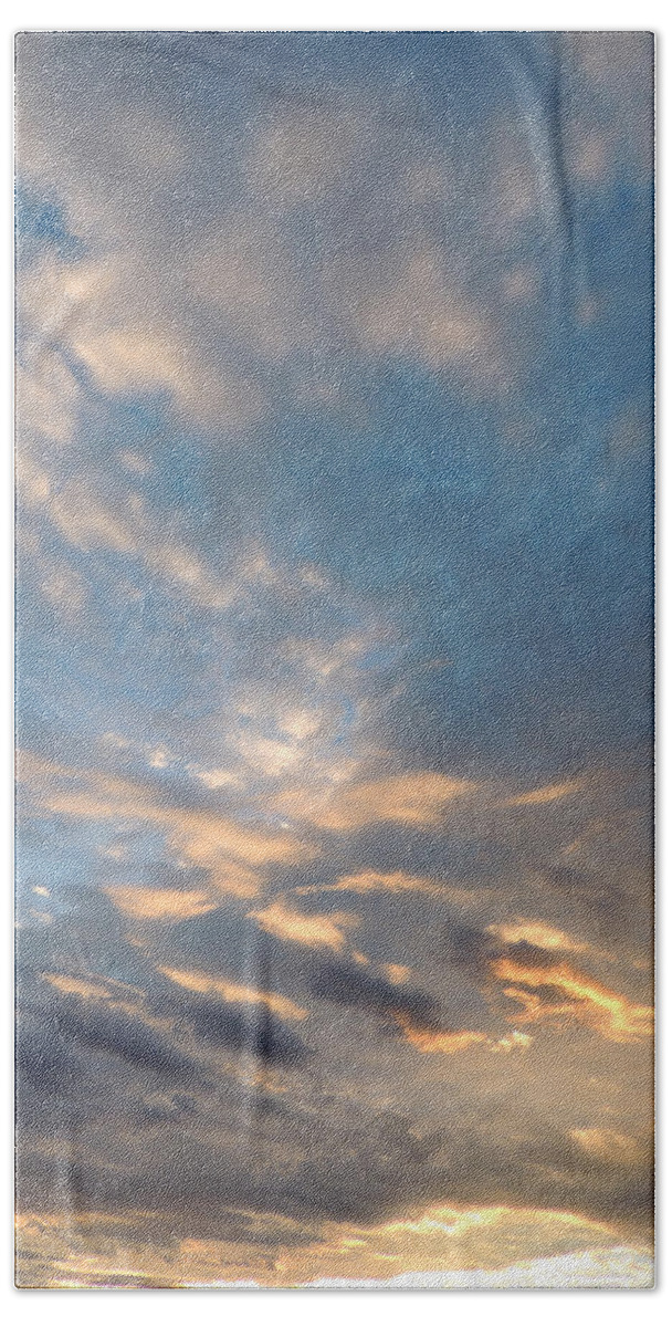 Sunrise Study Utah Beach Towel featuring the photograph Utah Sunrise #3 by Andrew Chambers