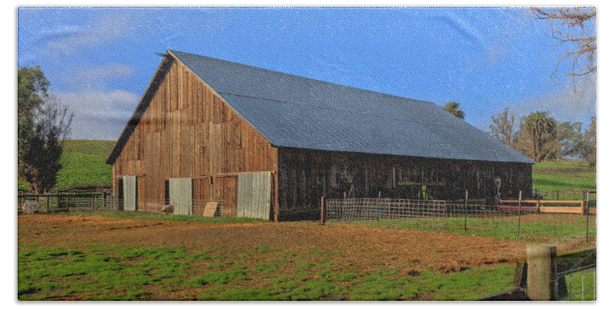 Barn Beach Towel featuring the photograph Old Barn #3 by Bruce Bottomley