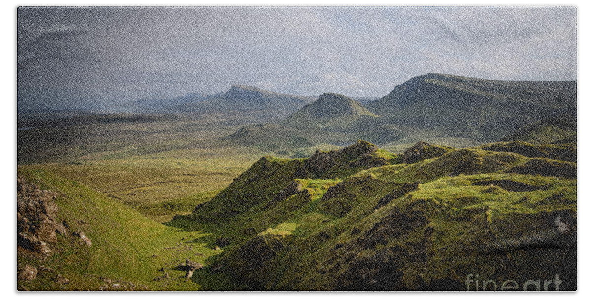 Isle Of Skye Beach Towel featuring the photograph The Quiraing #4 by Smart Aviation