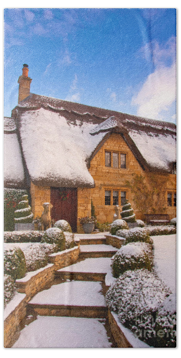 Cottage England Oil Art Artwork House Cottages Old English British Scenic Landscape Nobody Outdoors Snow Winter Winters Scene Beach Towel featuring the photograph Cottage #7 by Andrew Michael
