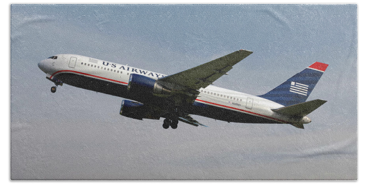 American Beach Towel featuring the photograph American Airlines Boeing 767-200 #8 by Smart Aviation
