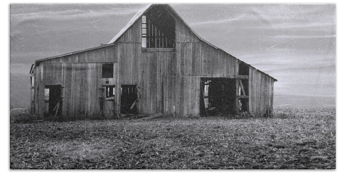 Photography Beach Towel featuring the photograph Aged and Forgotten Barn by Theresa Campbell