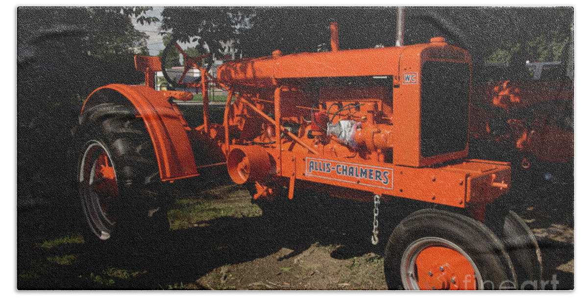 Tractor Beach Towel featuring the photograph Allis-Chalmers WC by Mike Eingle