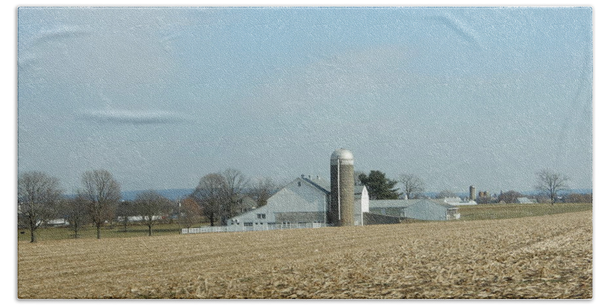 Amish Beach Towel featuring the photograph Amish Homestead 96 by Christine Clark