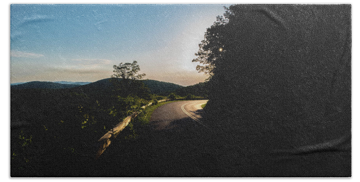 Va Mountains Beach Towel featuring the photograph Around the Bend by Doug Ash