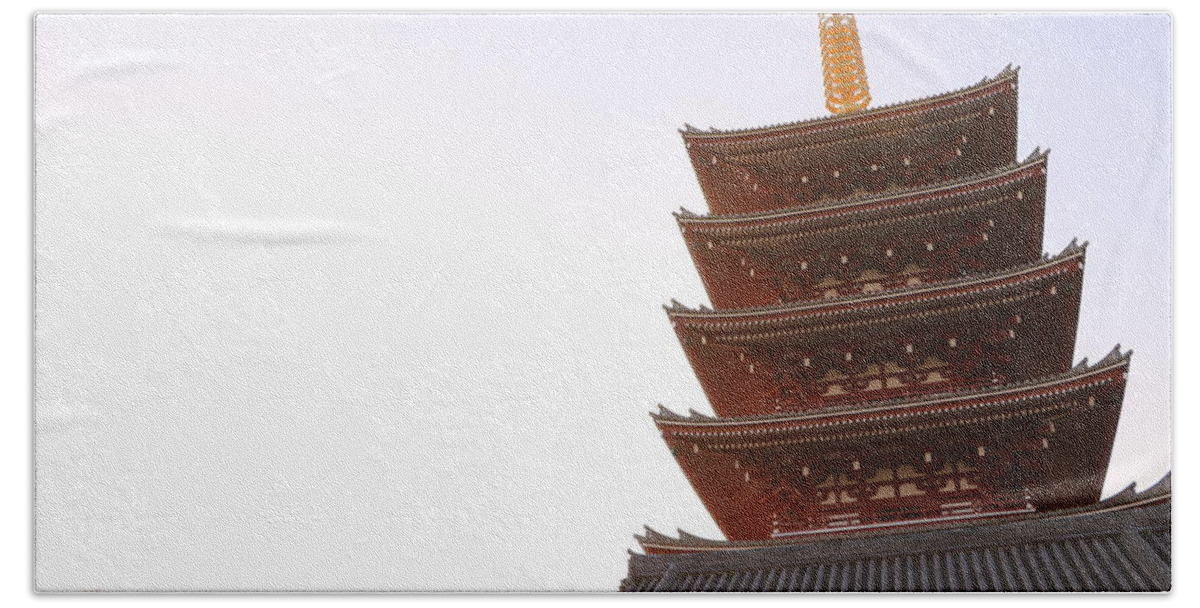 風景、日本、東京、浅草、夕日、五重の塔、綺麗、建物、scenery、japan Beach Towel featuring the photograph Asakusa by Ss FUJINOHARA