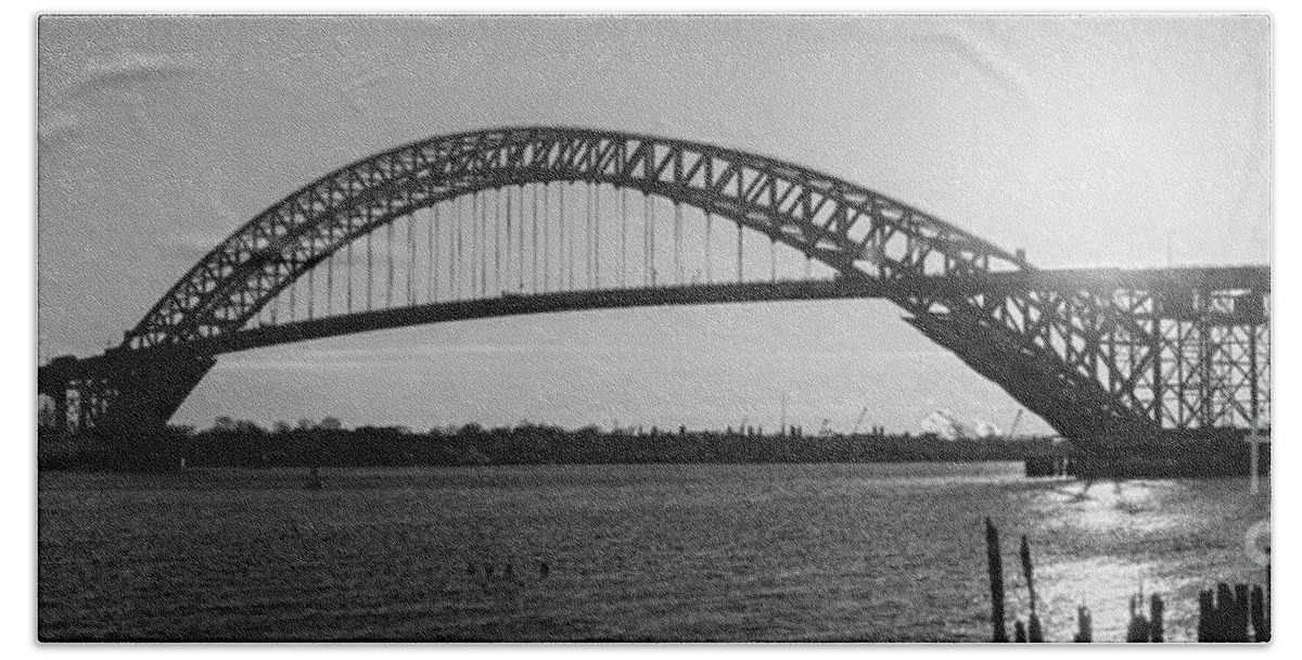 Sunset Beach Towel featuring the photograph Bayonne Bridge Panorama BW by Michael Ver Sprill