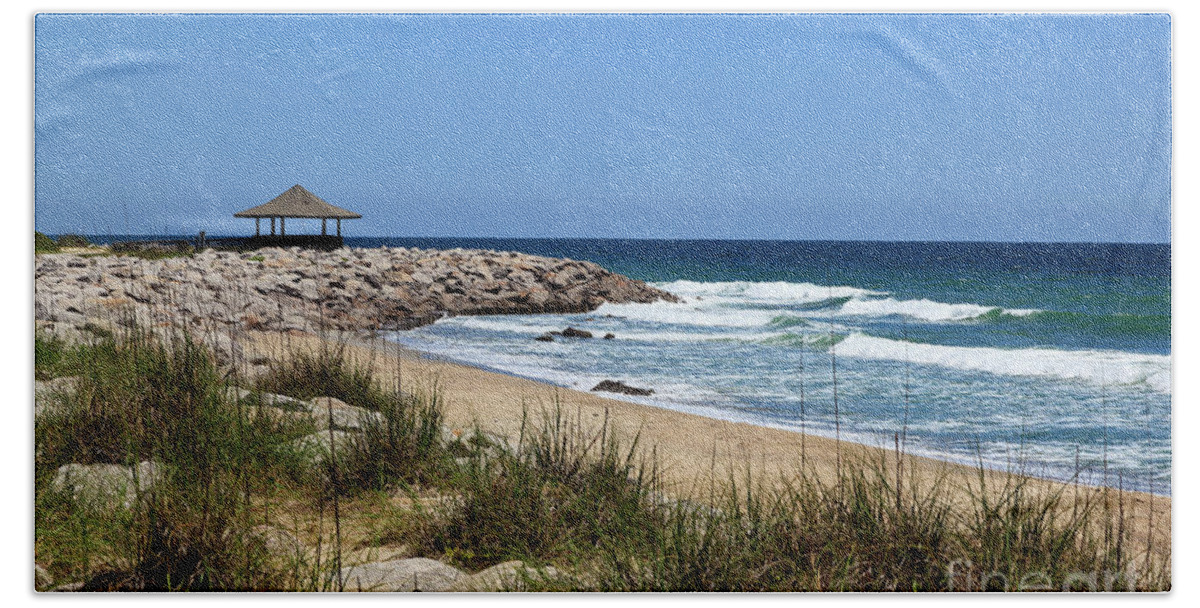Kure Beach Towel featuring the photograph Beach in North Carolina by Jill Lang
