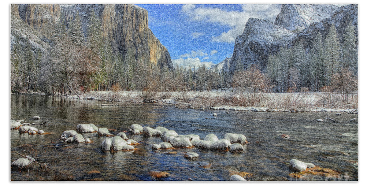 Wayne Moran Photography Beach Sheet featuring the photograph Best Valley View Yosemite National Park Image by Wayne Moran