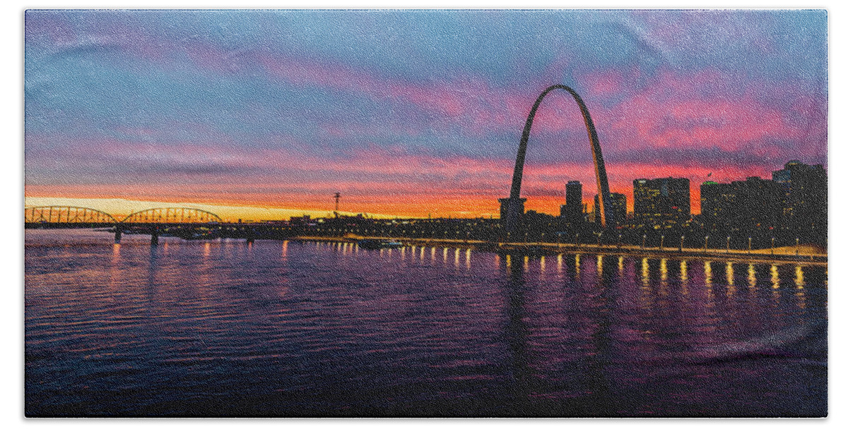 St. Louis Beach Towel featuring the photograph Beyond the Gateway by Marcus Hustedde