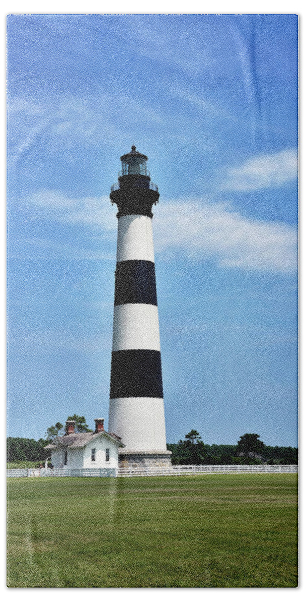 Bodie Island Lighthouse Beach Sheet featuring the photograph Bodie Island Lighthouse - Cape Hatteras National Seashore by Brendan Reals