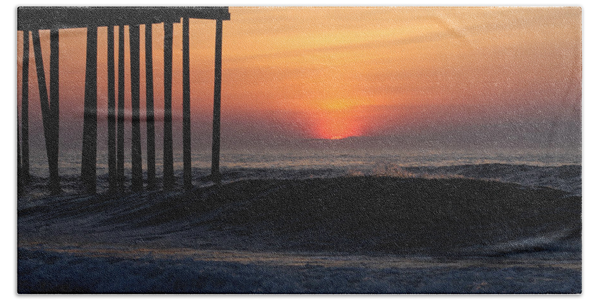 Sun Beach Towel featuring the photograph Breaking Sunrise by Robert Banach