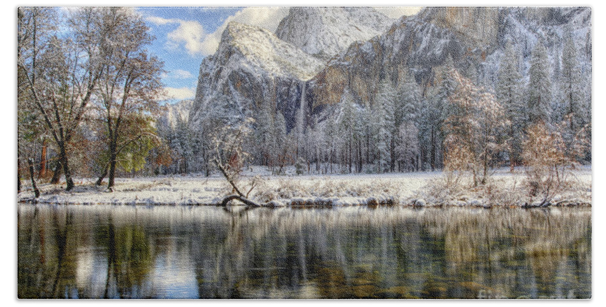 Wayne Moran Photography Beach Sheet featuring the photograph Bridalveil Falls From Valley View Yosemite National Park by Wayne Moran