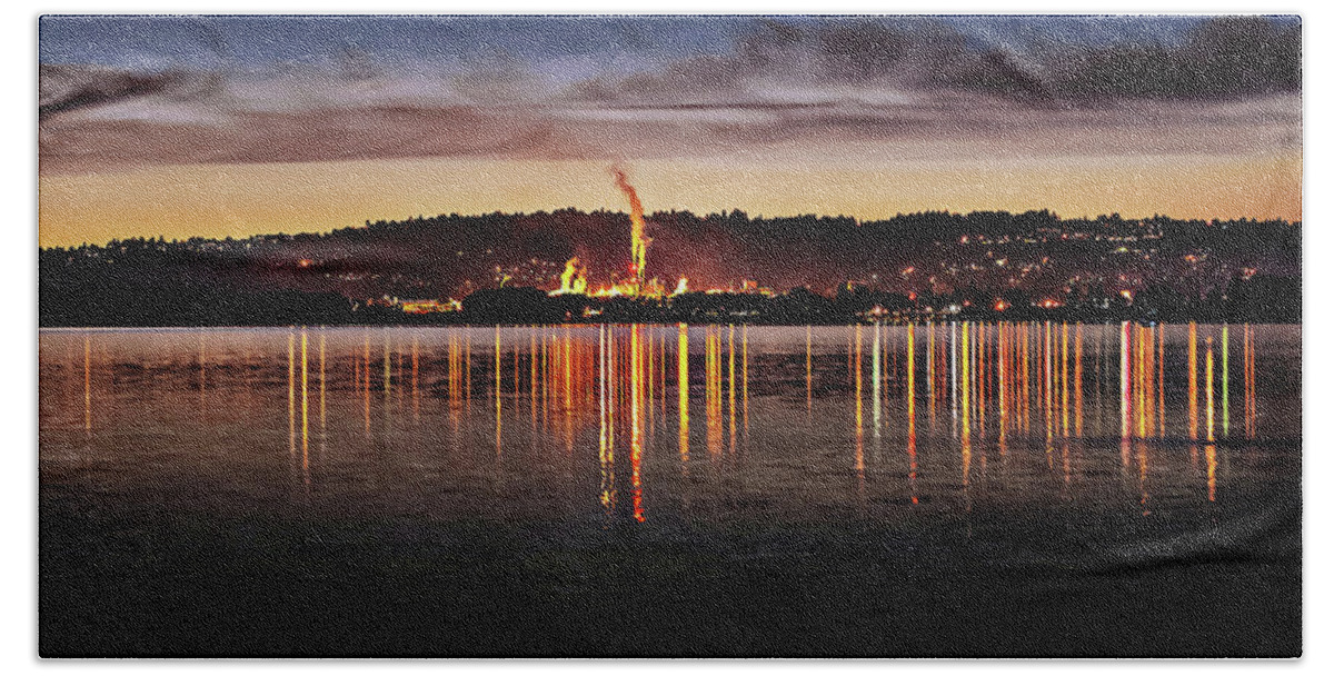 Water Beach Towel featuring the photograph Camas on the Columbia by John Christopher