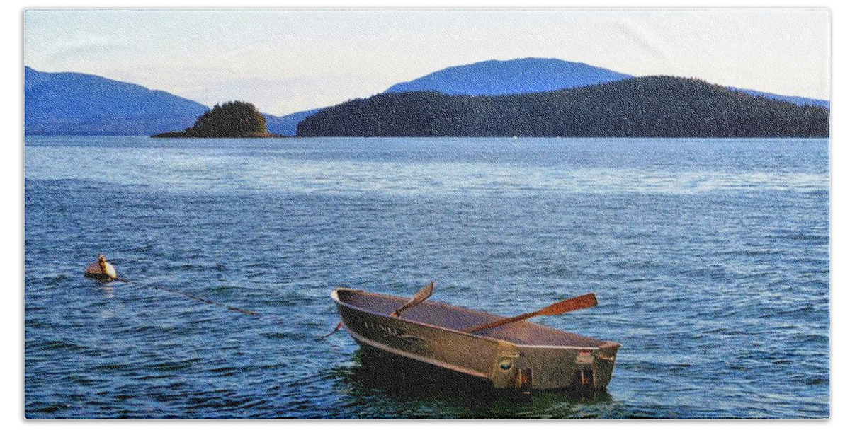 Sea Beach Sheet featuring the photograph Canoe by Martin Cline