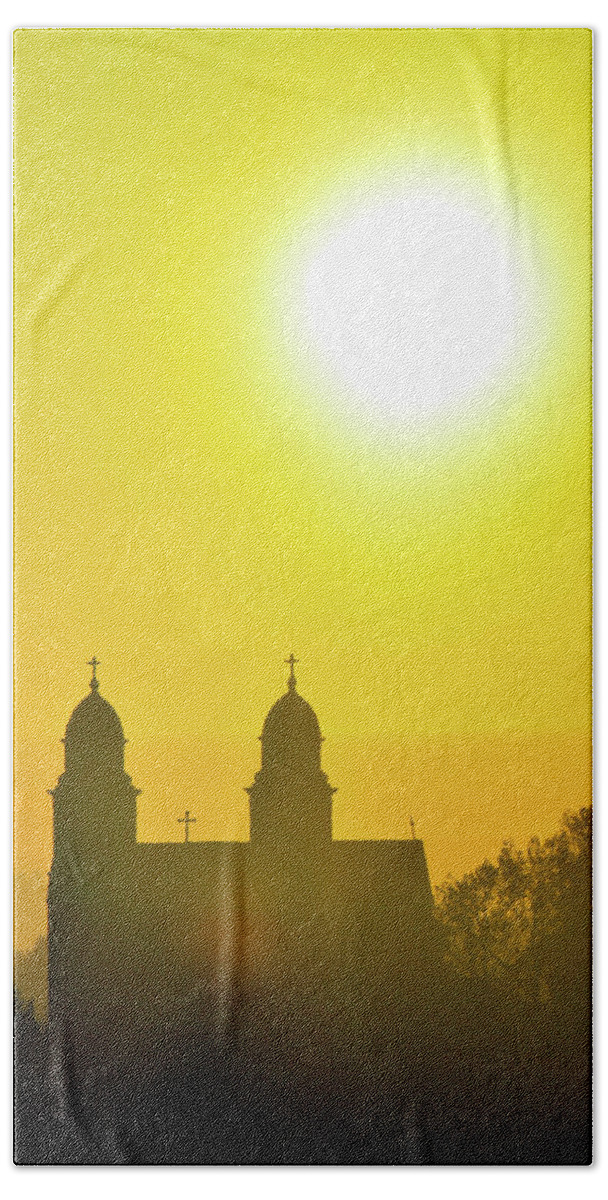  Beach Towel featuring the photograph Capitol Hill Church by Brian O'Kelly